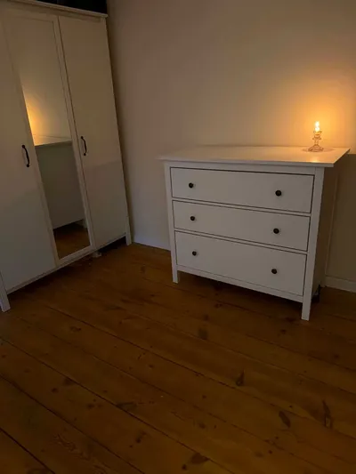 Klimatyczny pokój w centrum - miniatura 2