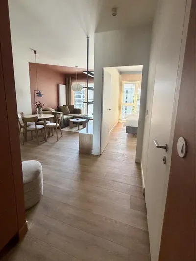 Luksusowy apartament 43 m² z balkonem i miejscem garażowym – Poznań, ul. Starołęcka nad Wartą. Bez pośredników. - miniatura 2