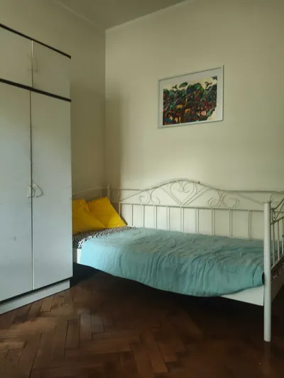 Pokój 25m w centrum 1200 zł całość - miniatura 2