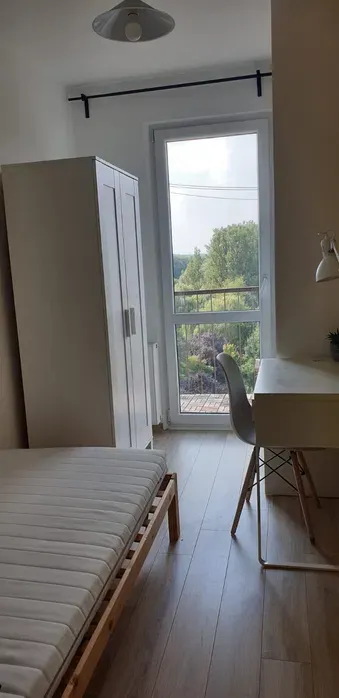 Pokój 1-os. Ligota, świetna lokalizacja, balkon, wolny od zaraz ENG