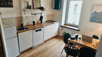 Dwa pokoje, umeblowane przy parku staromiejskim