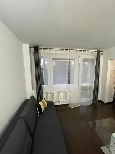 Wynajmę mieszkanie na ul.Heleny, długoterminowo, 35m2