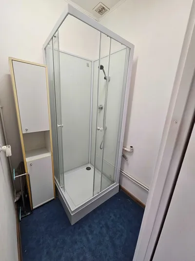 Mała kawalerka 2 piętro ulica Sienkiewicza Brak Kaucji 1600+prąd - miniatura 4
