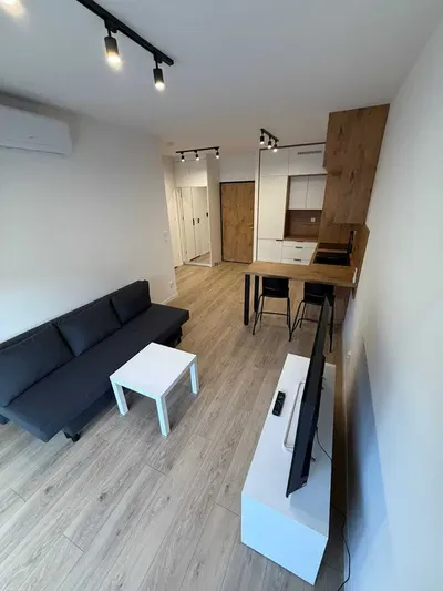 2 pokoje, Powstańców 82, Viva Piast, nowe, klimatyzacja - miniatura 2