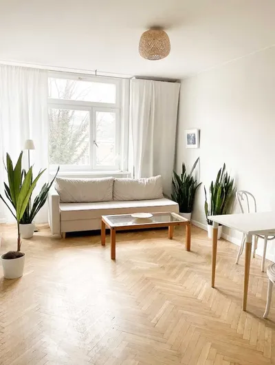 Room rent. 1/2 months.Pokój w dużym mieszkaniu na Starym Mieście - miniatura 2