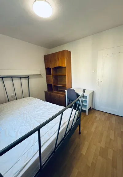 Do wynajęcia pokój na Ochocie , Żwirki Wigury, Pole Mokotowskie . Tylko 3 pokoje w mieszkaniu