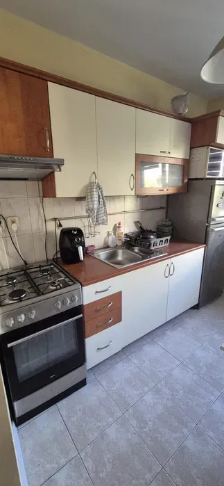 Pokoj do wynajęcia z balkonem ulica Wiolinowa tylko dla Pań - miniatura 5