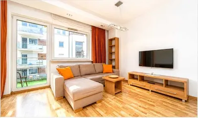 Stróżyńskiego 13, Duże 3 pokojowe mieszkanie w wysokim standardzie ! Balkon! Bez prowizji !