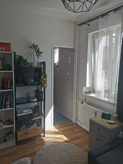Chopina, kawalerka przy akademikach - miniatura 5