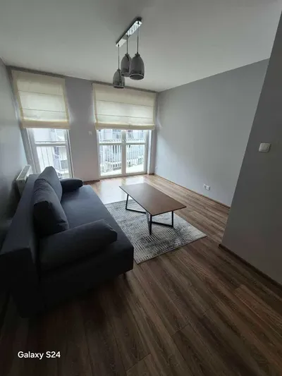 Wynajmę mieszkanie 2-pokojowe | 48,5 m² | Kraków, ul. Górników 50 - miniatura 3