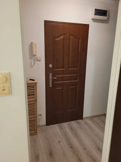Kawalerka do wynajęcia - 150m od metra Kondratowicza - miniatura 2