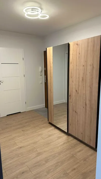 Wynajmę 3 pokojowe mieszkanie 60 m2 na parterze ul. Lublańska 13. - miniatura 3