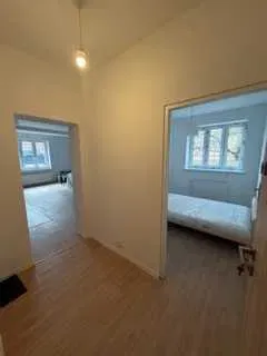 40m2 2 pokoje wyremontowane , odnowione Toruń Bydgoskie Przedmieście dostępne od zaraz - miniatura 4