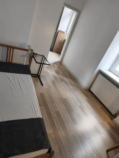 Wynajmę pokój w centrum, ul. Sienkiewicza - miniatura 2