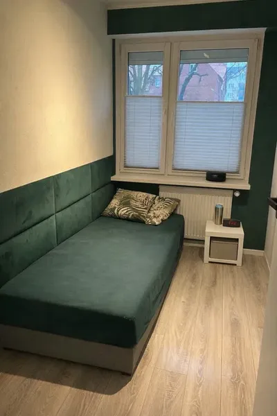 Mieszkanie do wynajęcia 3 pokoje - miniatura 2