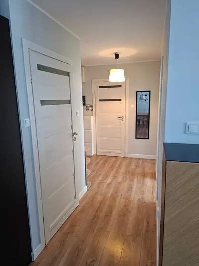 Przestronne 3 pokoje z ogródkiem i parkingiem – Gdańsk, ul. Potęgowska (Jasień) - miniatura 3