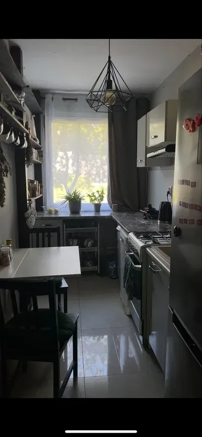 Pokój jednoosobowy w dwupokojowym mieszkaniu. - miniatura 4