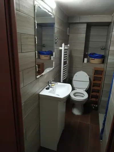 Wynajmę mieszkanie 4 pokojowe, ul. Jaroczyńskiego - miniatura 3