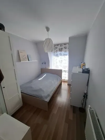 Słoneczne mieszkanie na Łazarzu z miejscem w hali garażowej - miniatura 5