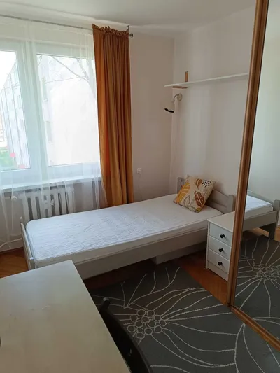 wynajmę umeblowane 3-pokojowe mieszkanie na Świętojańskiej - miniatura 5
