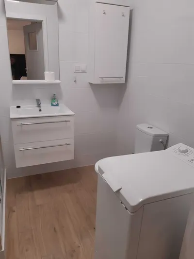 Mieszkanie 44,44 m² z parkingiem, balkonem i windą – ul. Czudecka - miniatura 4