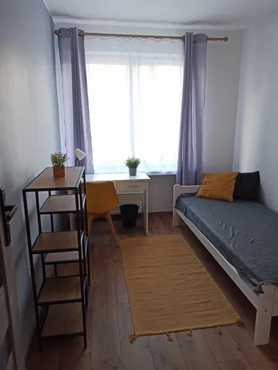 Pokój do wynajęcia (obok stacji metra M2 Księcia Janusza) - miniatura 2