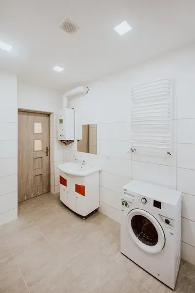 Pokój w centrum Katowic od 1 lipca. - miniatura 4