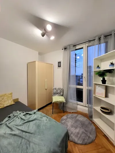 Wynajme mieszkanie 3 pokojowe, ul Katowicka 65 (centrum, blisko spodka - miniatura 2