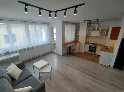 Do wynajęcia mieszkanie z balkonem Reymonta 3, Centrum *Bez Prowizji* - miniatura 2