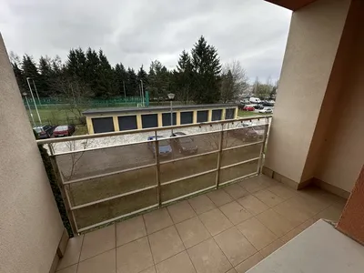 Do wynajęcia pokój jednoosobowy z tarasem Kwiatkowskiego Rzeszów centrum miasta duży jasny pokój widok na Wisłok obok bulwary - miniatura 5