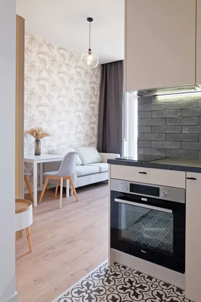 Wynajmę mieszkanie 2 pokoje ścisłe centrum balkon - miniatura 4