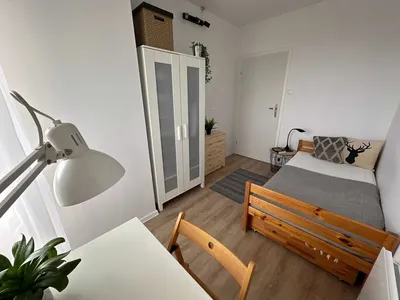 Przytulny pokój z balkonem, szybki dojazd do centrum, Winogrady, Kampus, UAM - miniatura 2