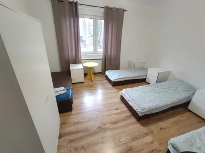 Pokój do wynajęcia - ul. Sierakowskiego - miniatura 2