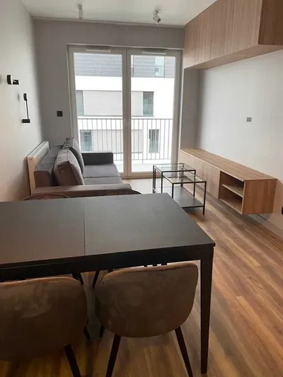 Płaszów-Podgórze, Goszczyńskiego 41m2 2pok, garaż - miniatura 2