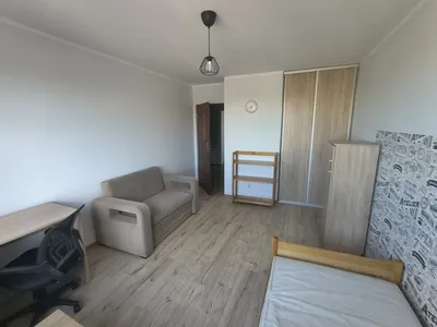 Pokój 15m2, 1500zl z opłatami ul. Świętokrzyska - miniatura 4