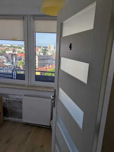 Ładny pokój jednoosobowy 7 m2 w centrum. Rynek Uczelnia 15 min pieszo - miniatura 3