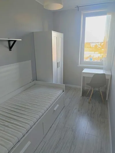 Pokój jednoosobowy dla studenta / studentki (Poznań, Komandoria)