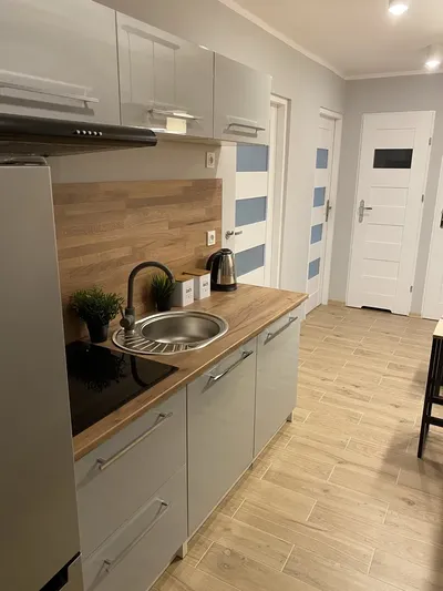 pokój przy umk Broniewskiego - miniatura 4