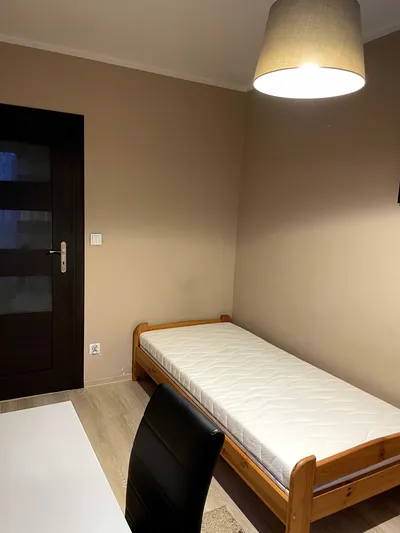 Wynajem Pokoju Kraków | Mitkowskiego 4 | koło Ronda Grunwaldzkiego - miniatura 3