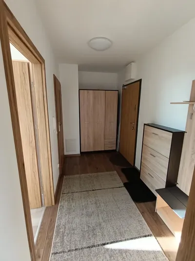 Mieszkanie z garażem do wynajęcia - miniatura 4