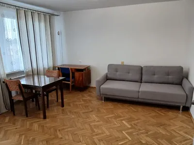 Duzy pokoj z bankonem do wynajecia - miniatura 3