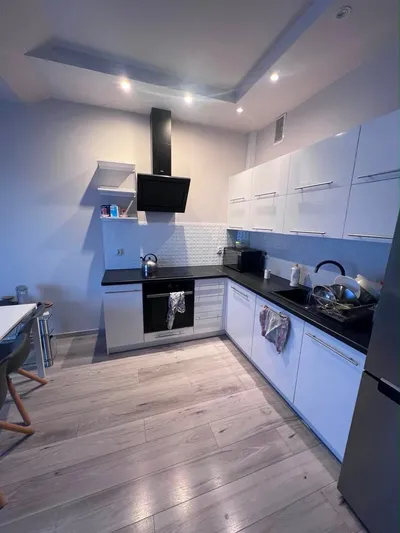 Mieszkanie 54m 3 pokoje + balkon BRAK CZYNSZU - miniatura 3