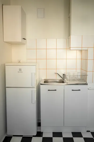 kawalerka do wynajęcia na Ratajach - miniatura 4