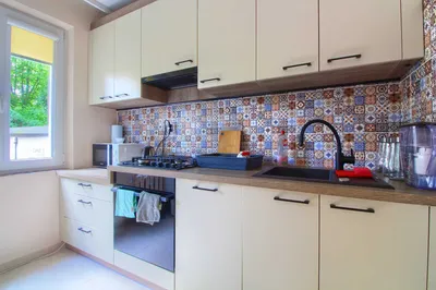Pokój dwuosobowy z BALKONEM | ul. Krzyżanowskiego, Millenium Hall - miniatura 3