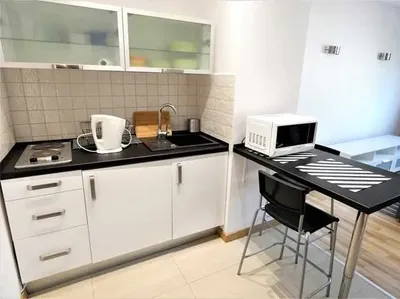 2 pokoje, spokojna okolica, skwer, 11 Listopada 9, BRAK PROWIZJI - miniatura 4