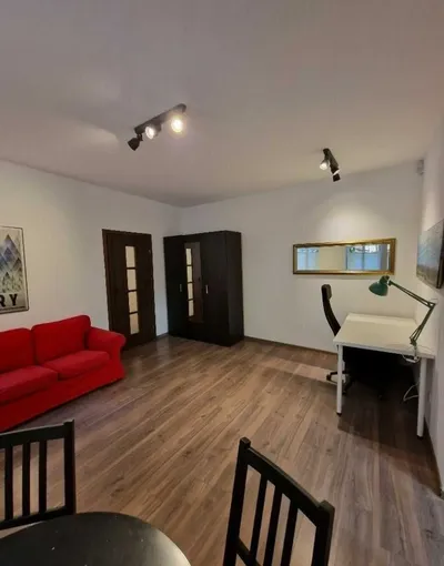 Wynajmę mieszkanie bezpośrednio od właściciela - miniatura 2