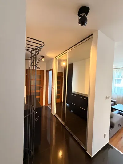 Krakow os. FAJNY DOM - 2 pokoje 50m. Balkon klima, umeblowane