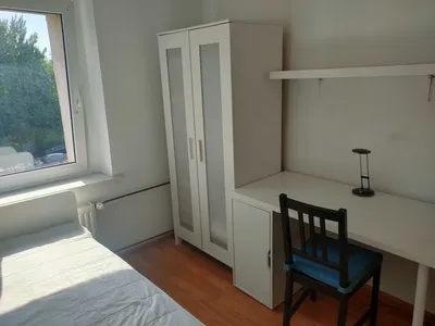 Wynajmę pokój ul. 18-go Sierpnia, Sródmieście