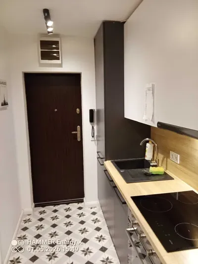 Pokój jednoosobowy do wynajęcia, 8 minut od Metra Trocka - miniatura 5