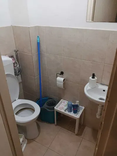 Czynsz 300zł. Pokój w 3-os mieszkaniu obok metra Pole Mokotowskie - miniatura 3